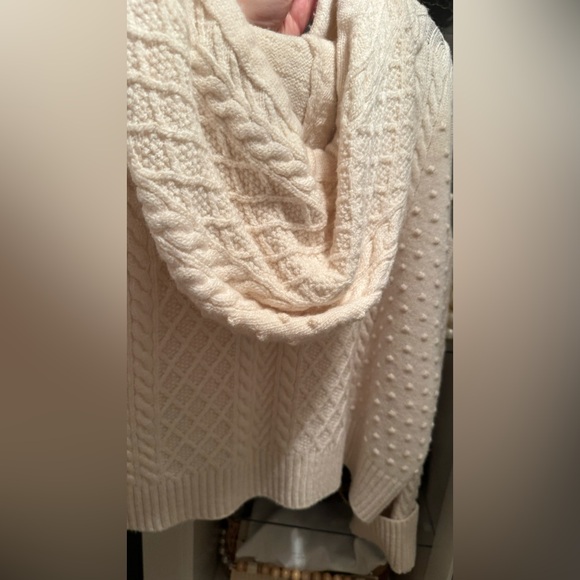 Zara Beige Medium Soft Hoodie Sweater - Picture 2 of 4